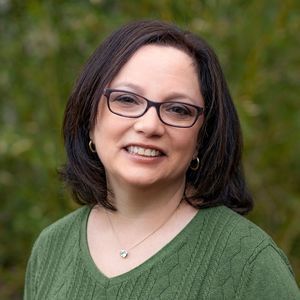 Meet your Posher, Lori